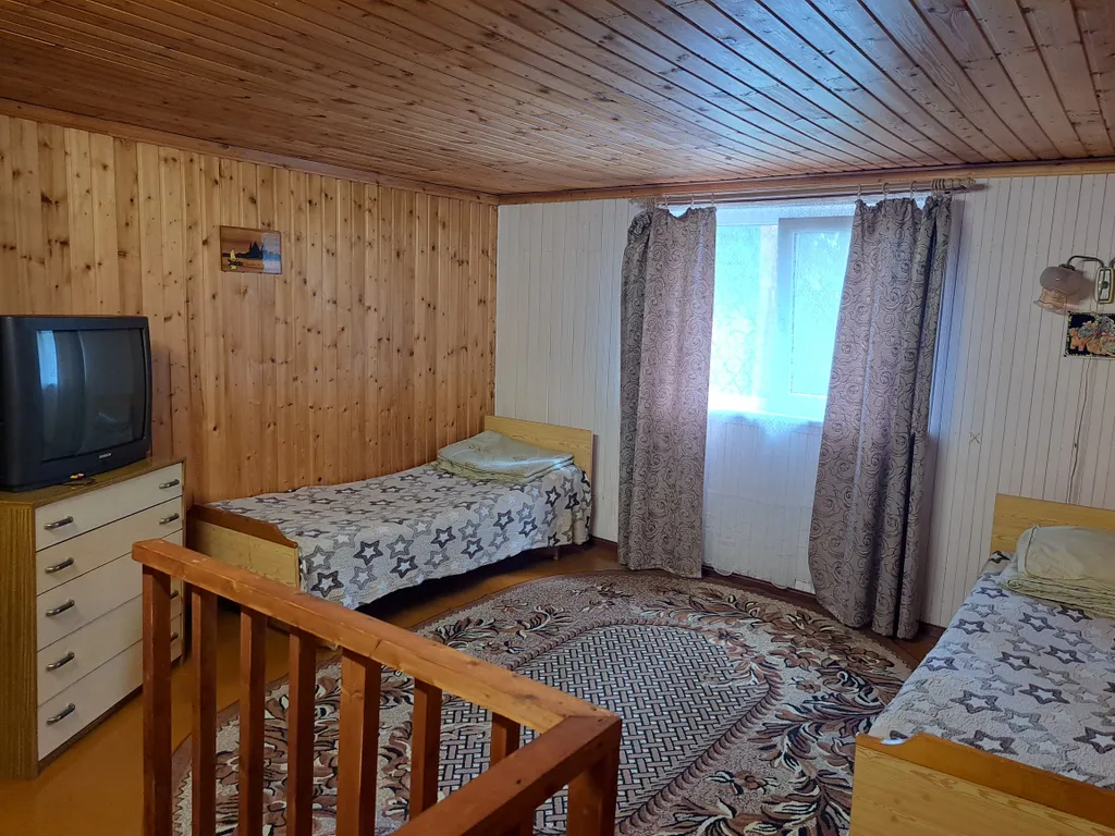 Домик на поляне