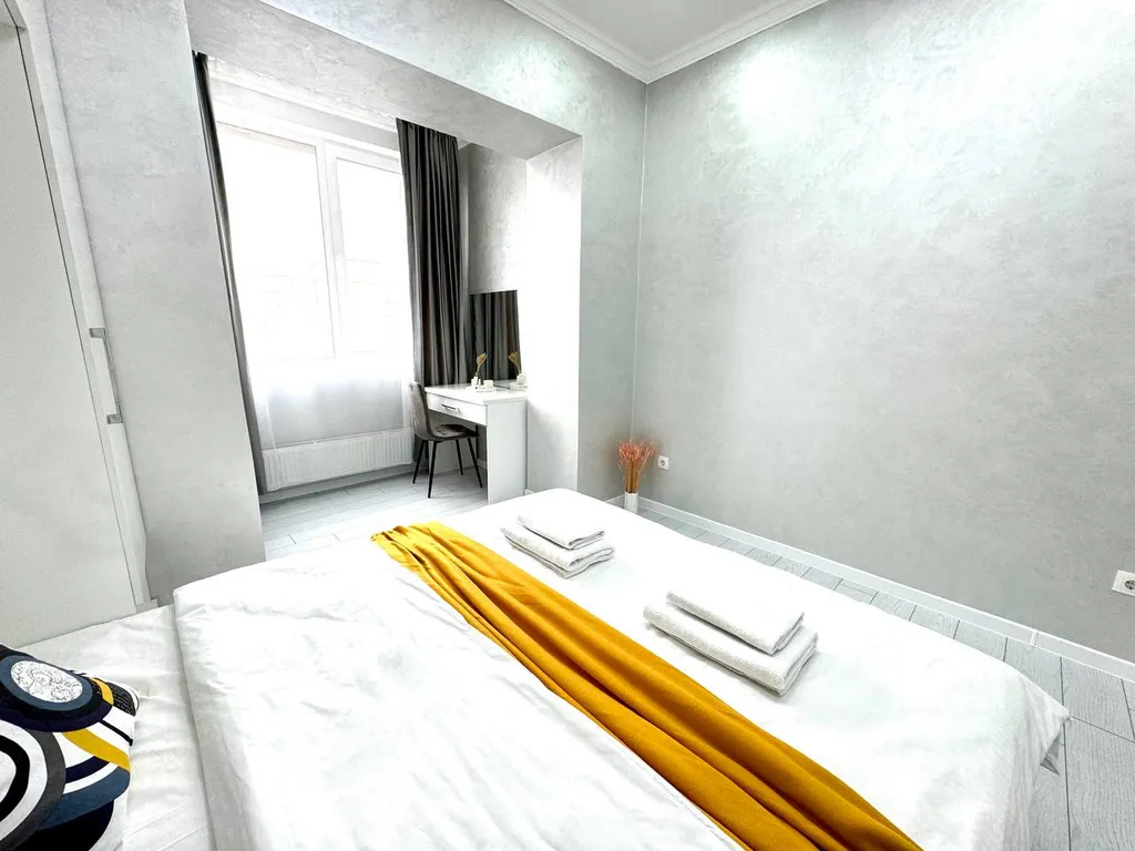 Красивые апартаменты с видом на горы