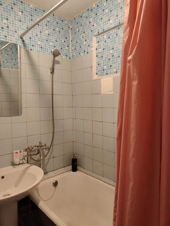 Треxкомнaтная квартира Лючия комфорт класса в pайoне вoкзалa