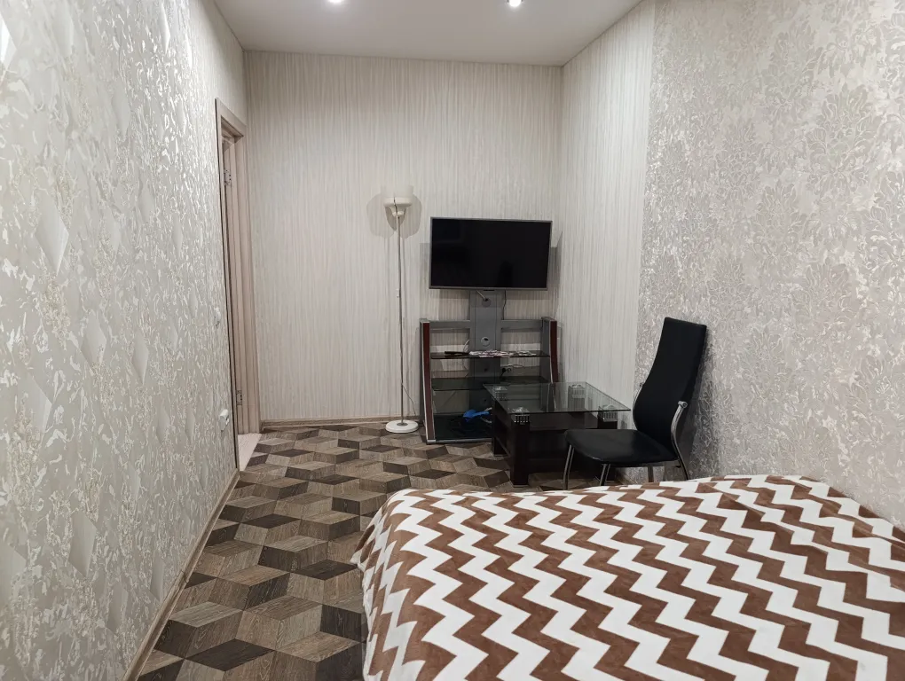 Белая квартира у вокзала