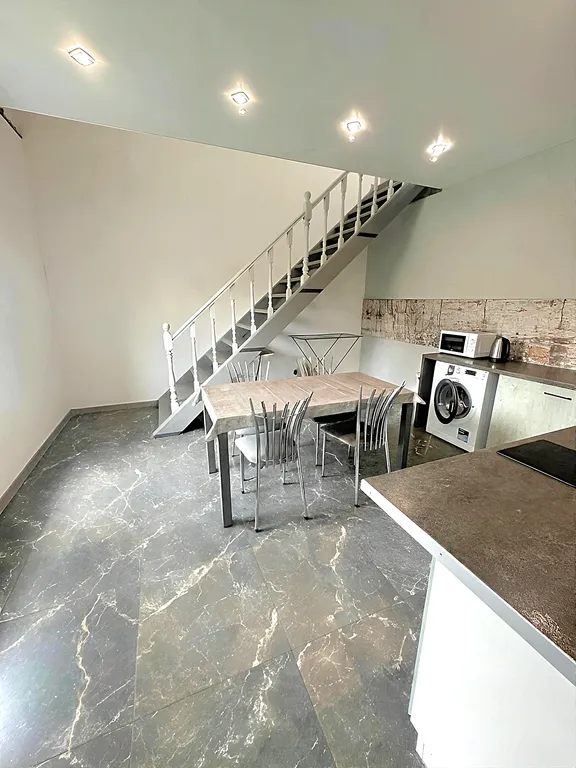 Таунхаус 120м2 с парковкой, 4 спальных комнаты, SPAR на Аксакова 125