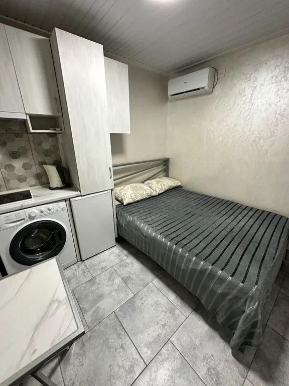 Апартамент возле моря в Ялте