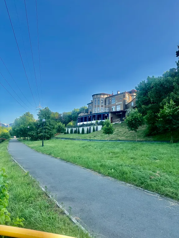 Квартира 2-комнатная Квартира — Владикавказ