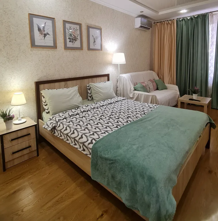 Уютная квартира в ЖК "Клевер" — аренда посуточно в Симферополь