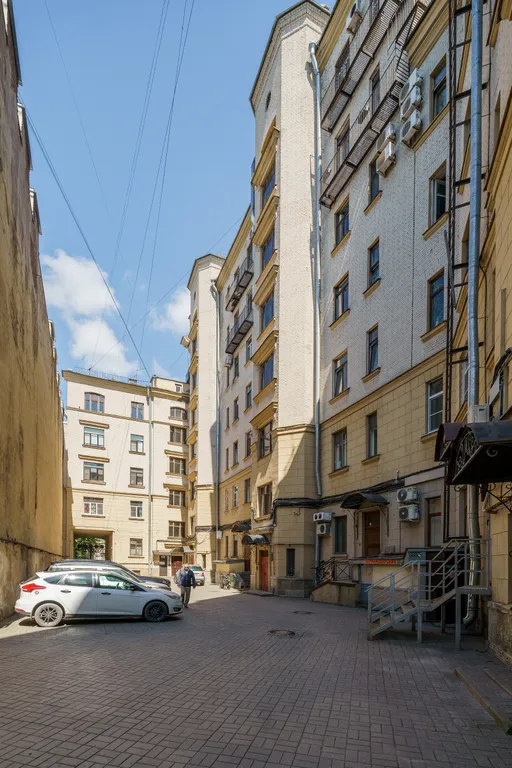 Квартира Апартаменты с видом на Смольный — Санкт-Петербург