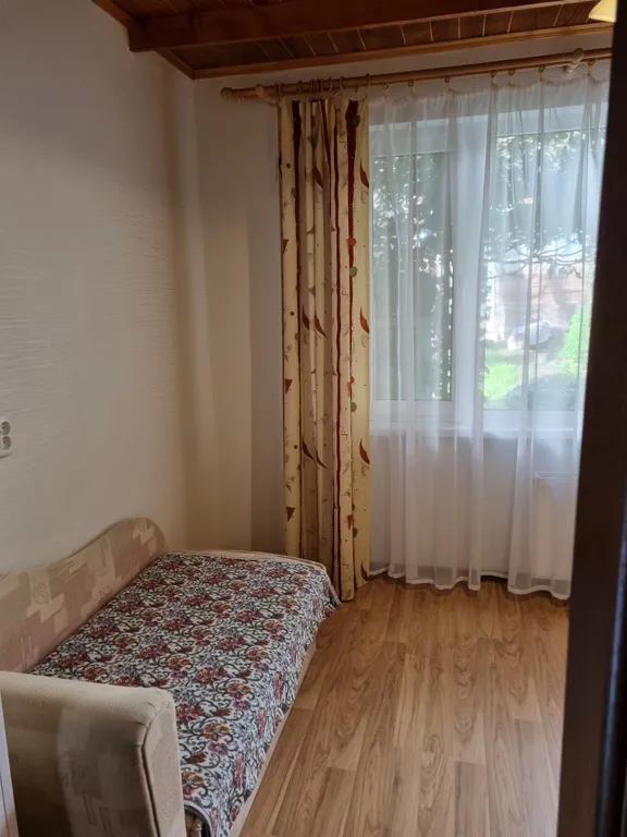 Двухкомнатные апартаменты с отдельным входом и двором