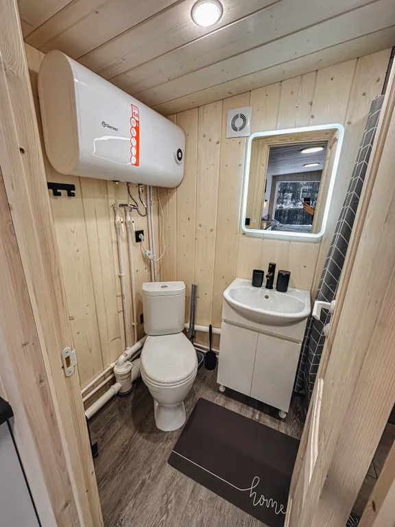 Глемпинг у реки