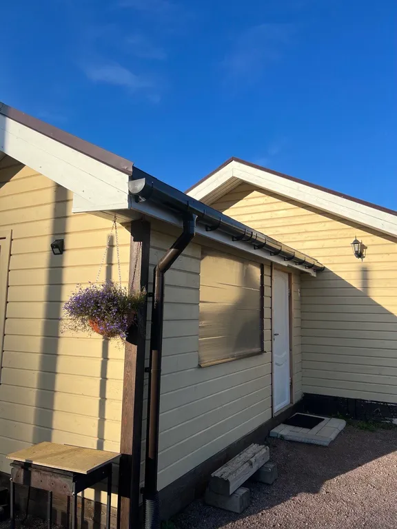 Дом с баней у озера