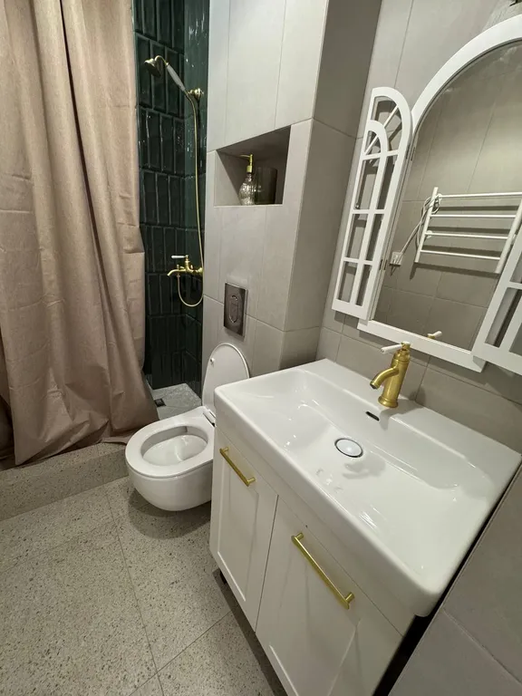 Дизайнерская квартира в центре Абхазии