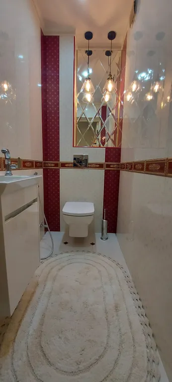 Уютная квартира в центре города с видом на море