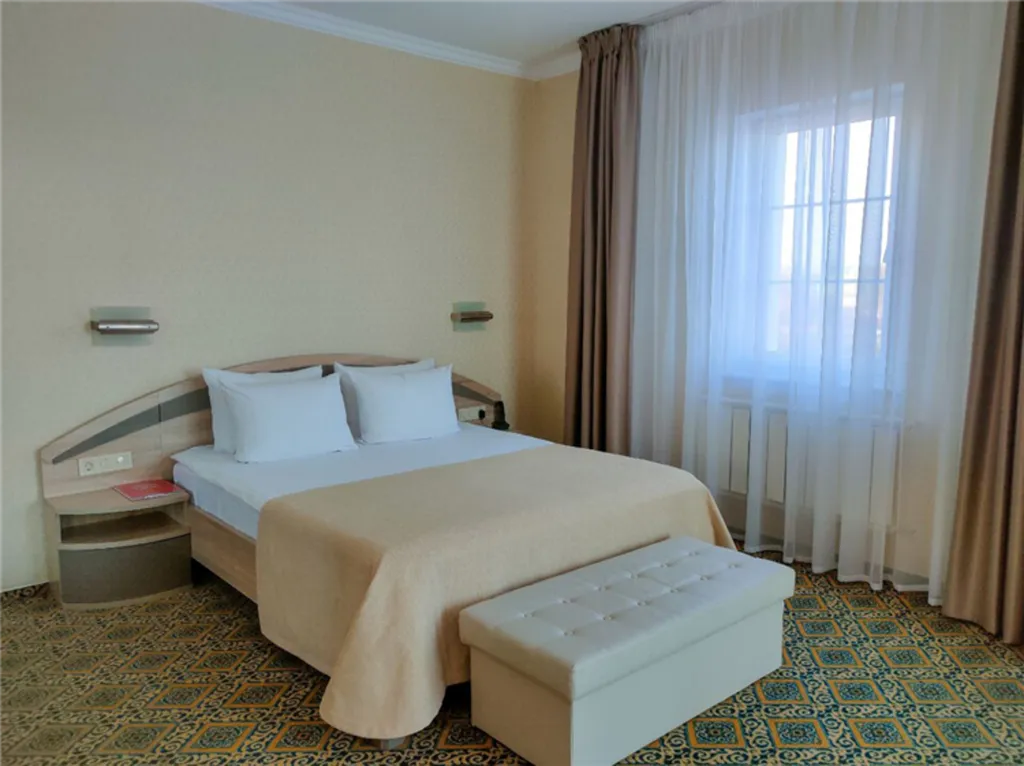 Джуниор сюит с панорамным видом на море (корп.С)