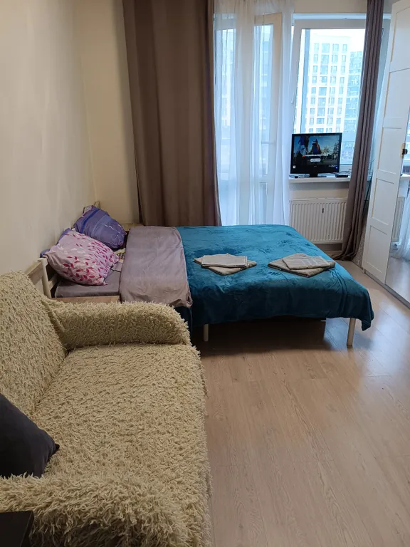 Уютная квартира-студия с большой угловой ванной