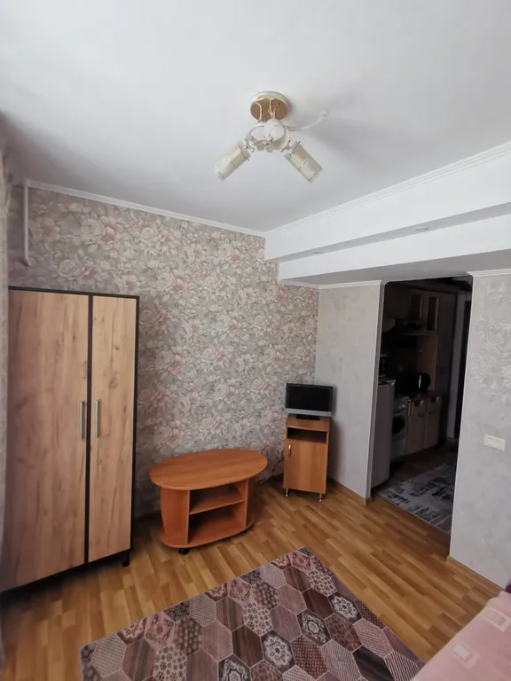 Миниатюрная квартира в районе центрального стадиона