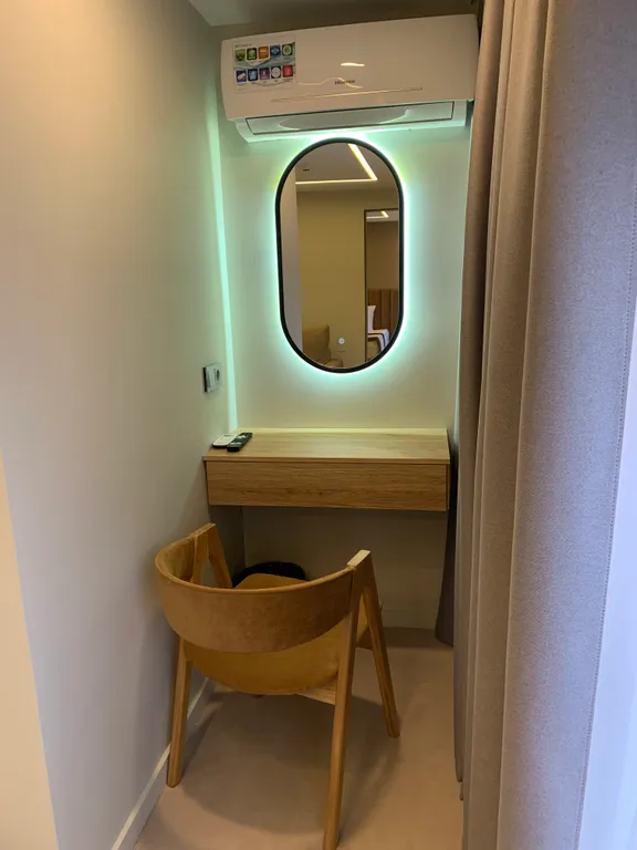 Двухместный,двухкомнатный номер Джуниор Сюит с одной общей кроватью