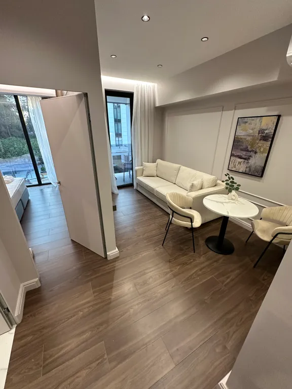 Семейный большой апартамент в АК Моне с бассейном