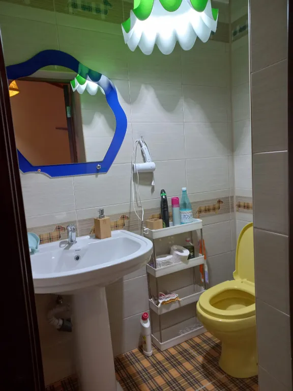 Дом-замок на море