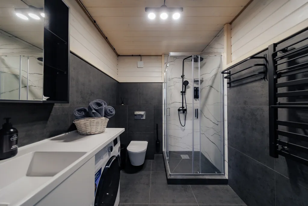 Вилла М с видом на вековой лес