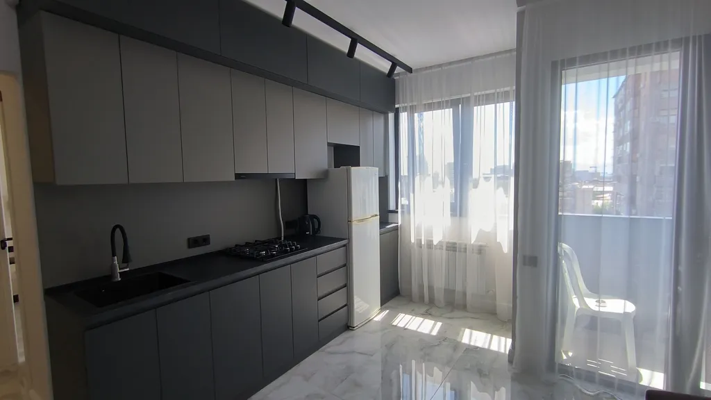 Квартира с балконом в центре