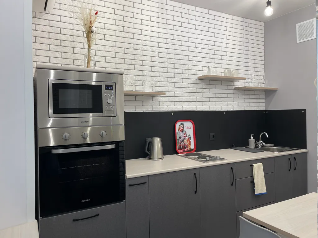 Дизайнерская студия с видом на реку