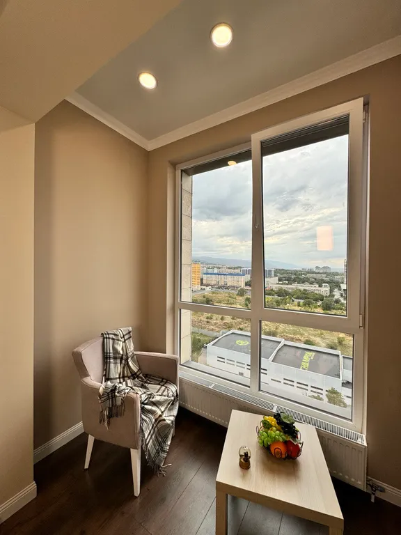 Евродвушка в ЖК Комфорт Сити с видом на горы, рядом с ТЦ MEGA