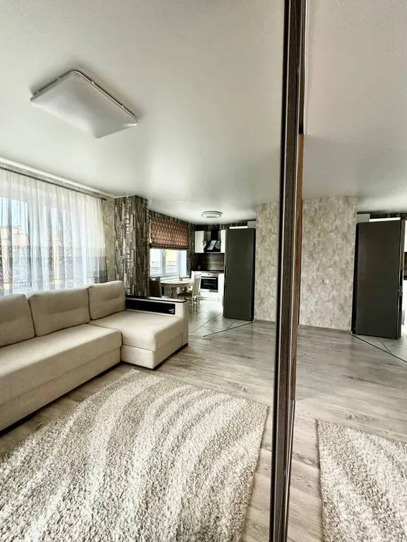 Однокомнатная квартира- студия в центре города