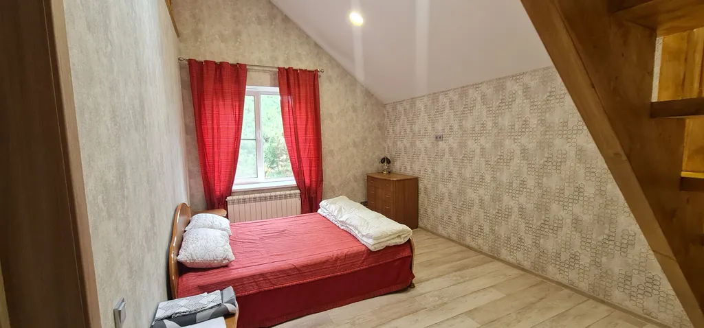 Коттедж Опушка-луговая