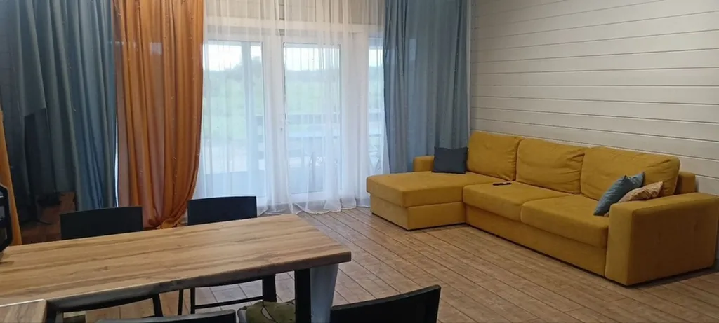 Дом рядом с озером Сенеж