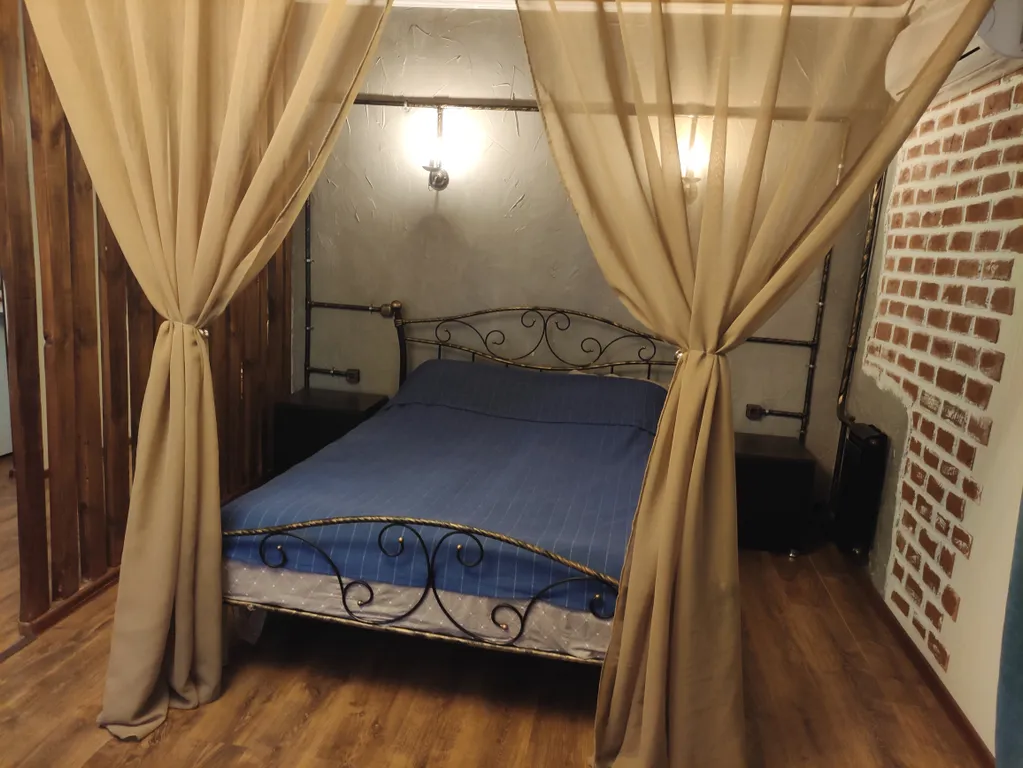 Апартамент на набережной