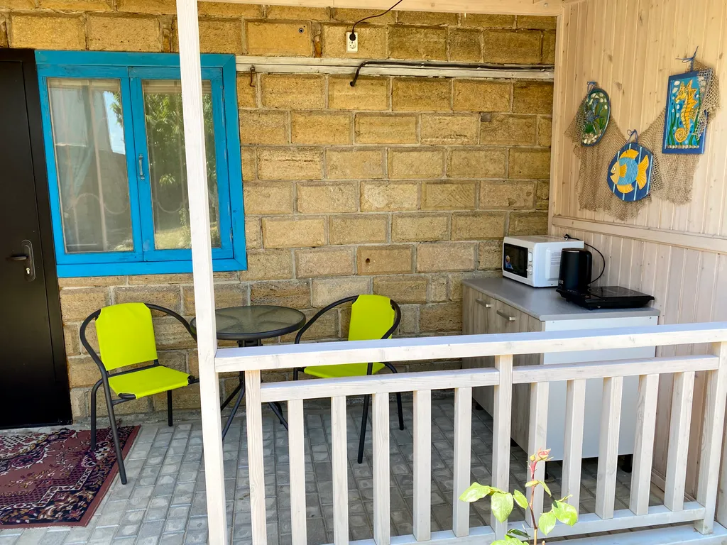 Домик у моря