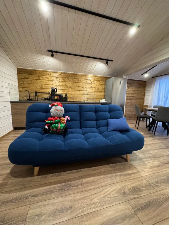 Коттедж Домик на поляне — Светлое