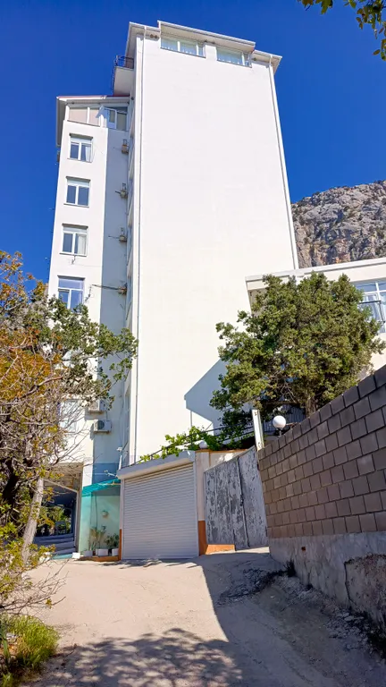 Квартира Апартаменты с видом на море и горы — Севастополь