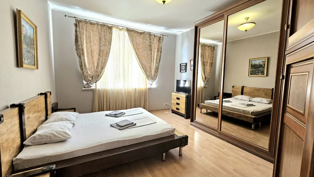 Уютный семейный коттедж в центре города