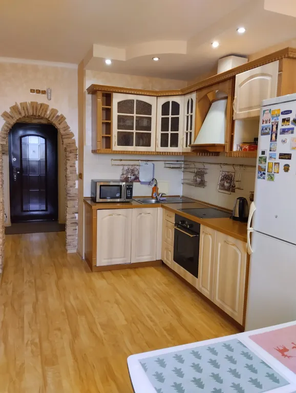 Квартира У ОКБ и студгородка — аренда посуточно в Ханты-Мансийск