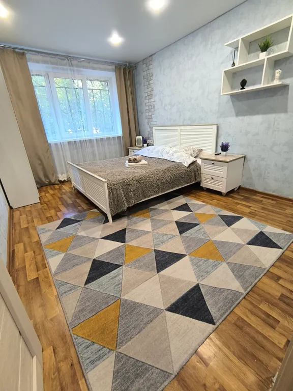 Двухкомнатная уютная квартира  рядом с парком Притяжение — аренда посуточно в Магнитогорск