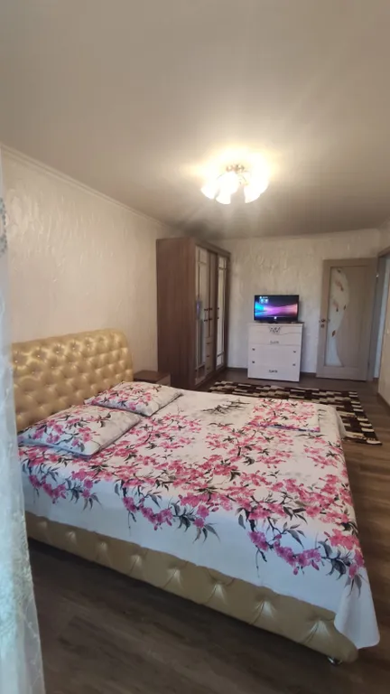 Красивая уютная квартира напротив санатория Пирогова — аренда посуточно в Саки