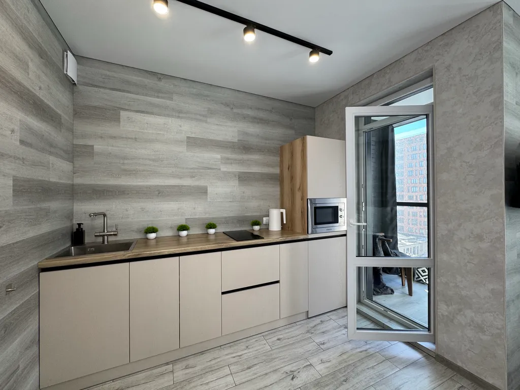 Студия с парящей кроватью