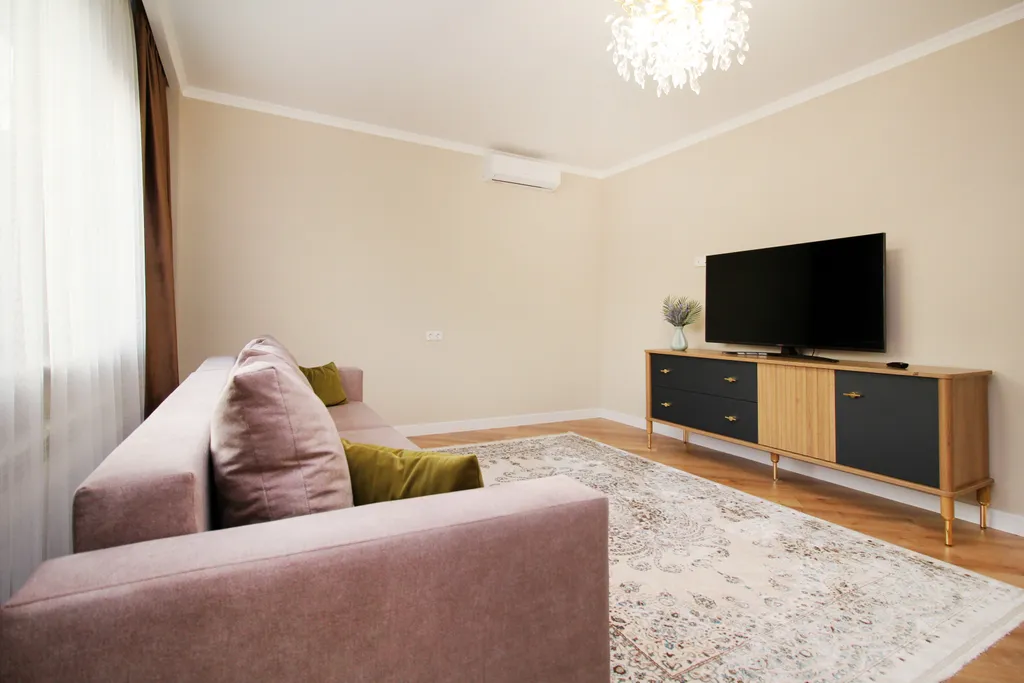 Квартира Elegant and spacious apt — Алматы