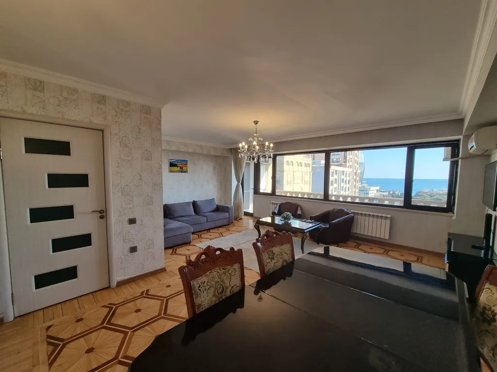 Квартира с видом на море