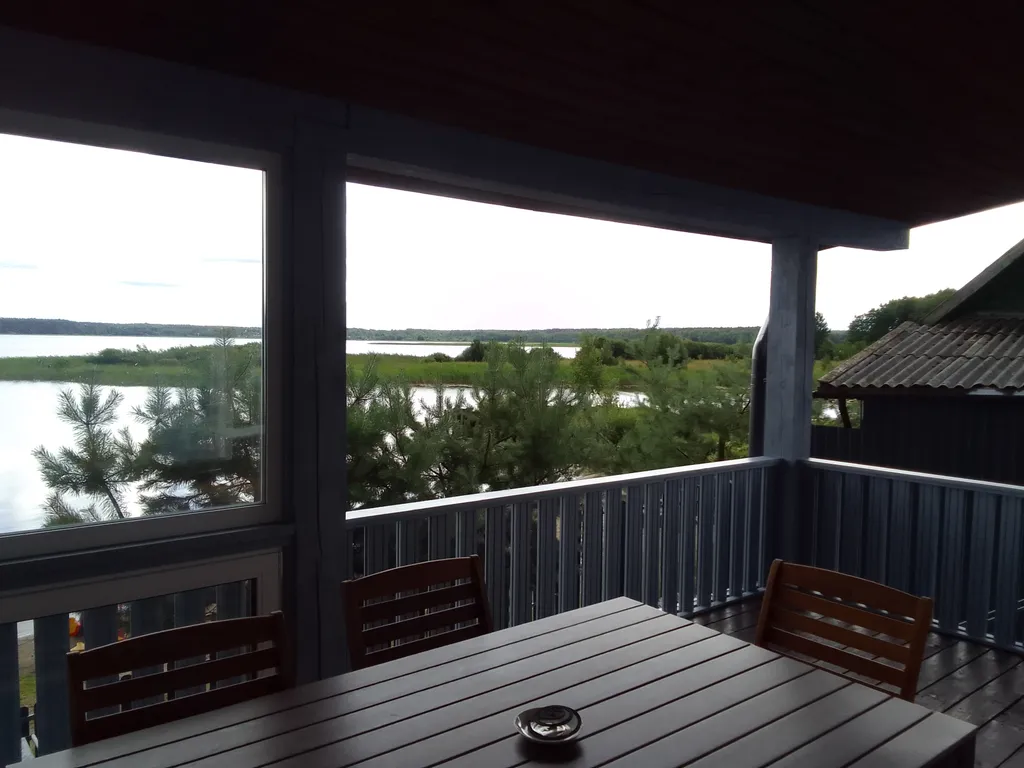 Уютный дом на 8 человек с видом на озеро