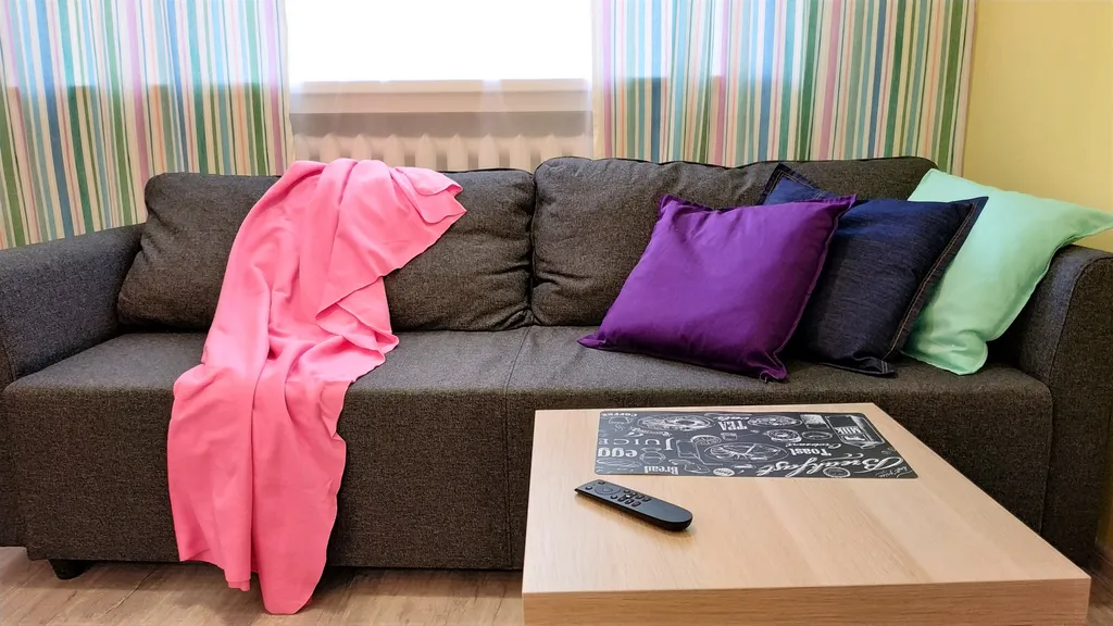 Семейная уютная студия на 6х гостей вблизи метро