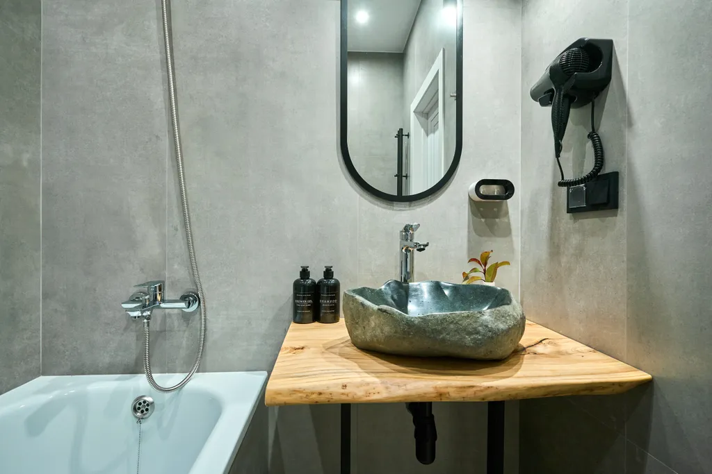 Квартира Квартира Лофт студия с балконом и видом на море и горы — Лазаревское