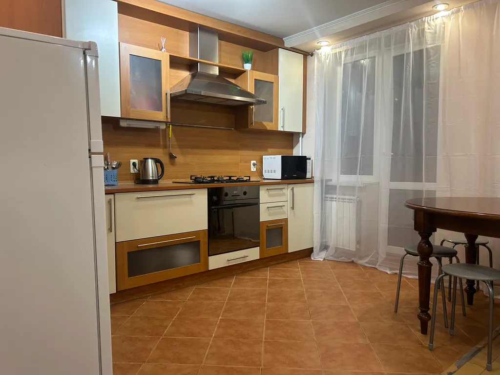 3-комнатная Квартира