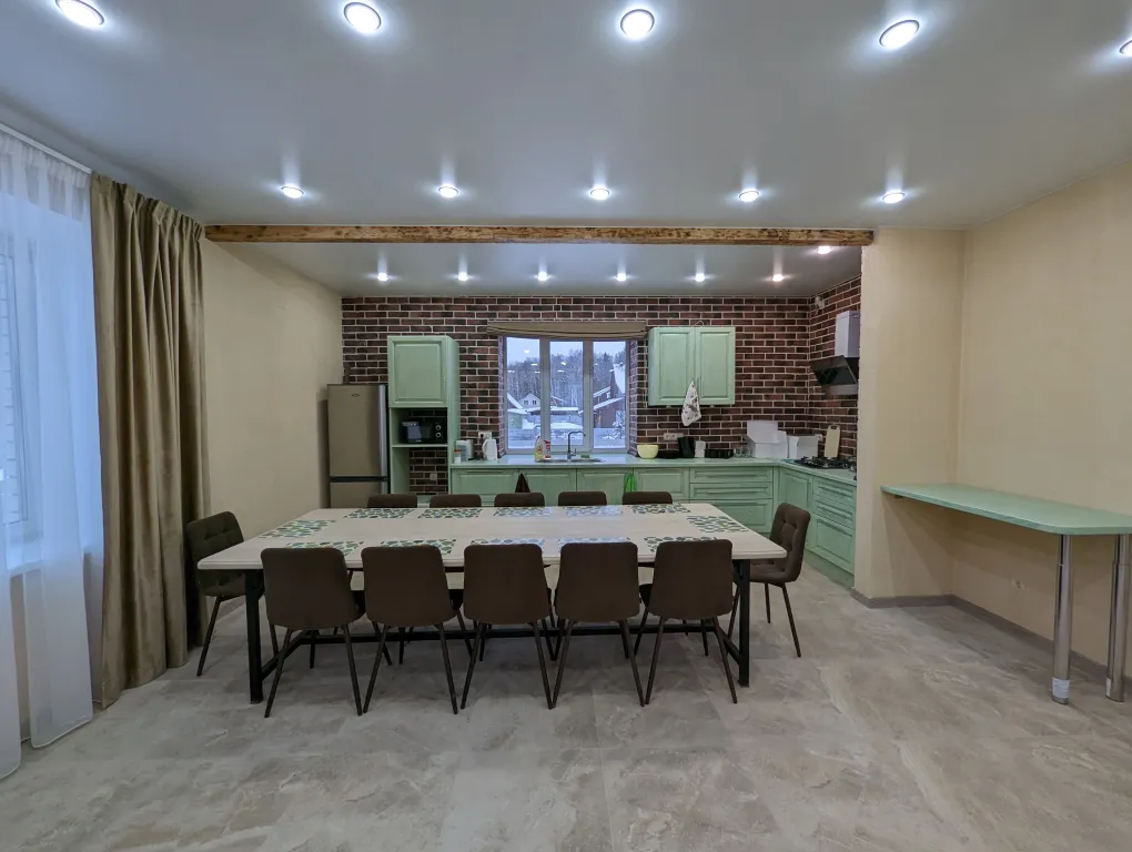 Коттедж с баней