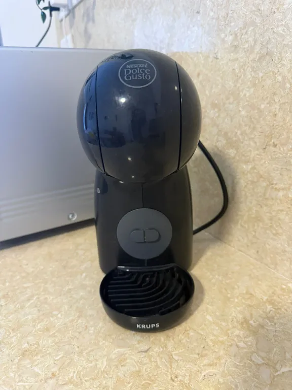 Уютная студия в терракотовом цвете на берегу моря, первая линия