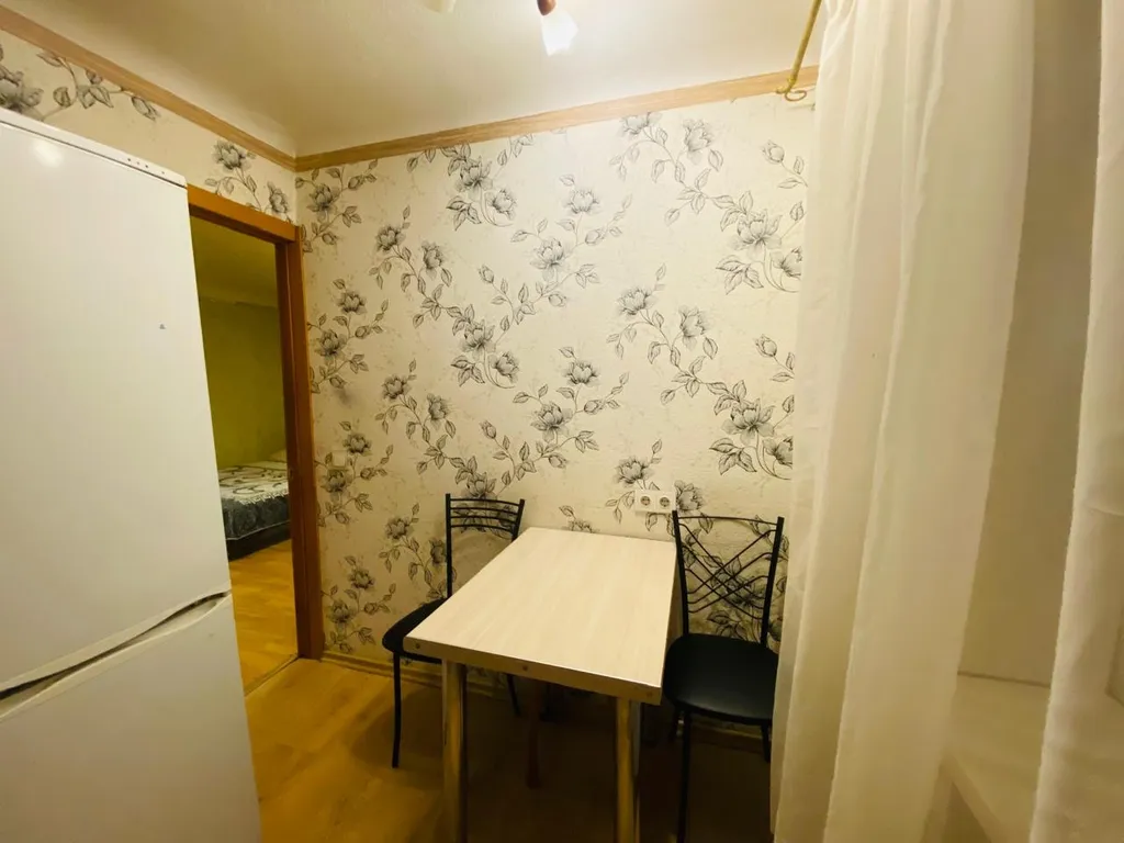 2-х комнатная квартира в центре, недалеко от вокзала