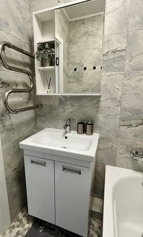 Квартира Просторна, светлая квартира с абсолютно новым ремонтом и техникой — Анапа