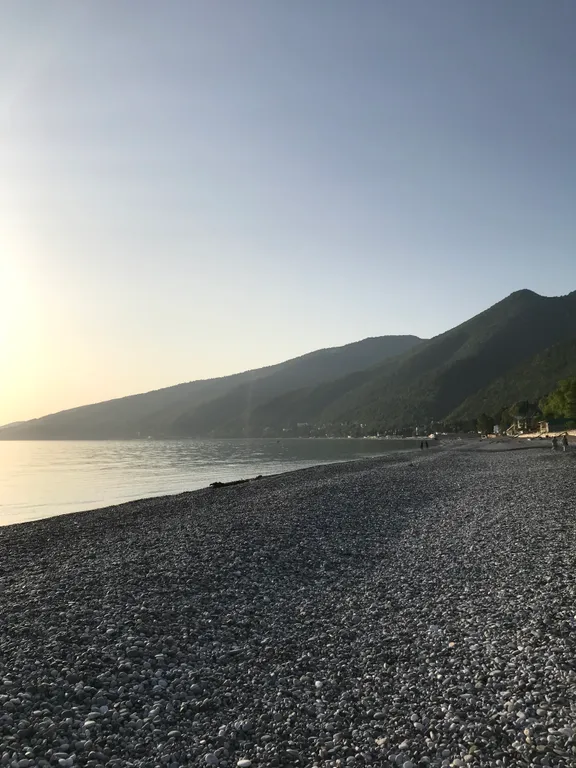 Квартира Комната с удобствами и видом на море — Гагра