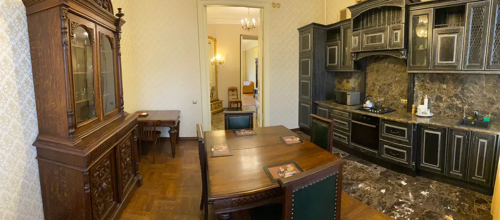 Квартира Старинная квартира в самом центре города в которой приятно находиться — Санкт-Петербург