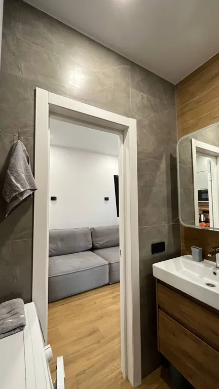 Квартира с посудомойкой, балконом и бассейном