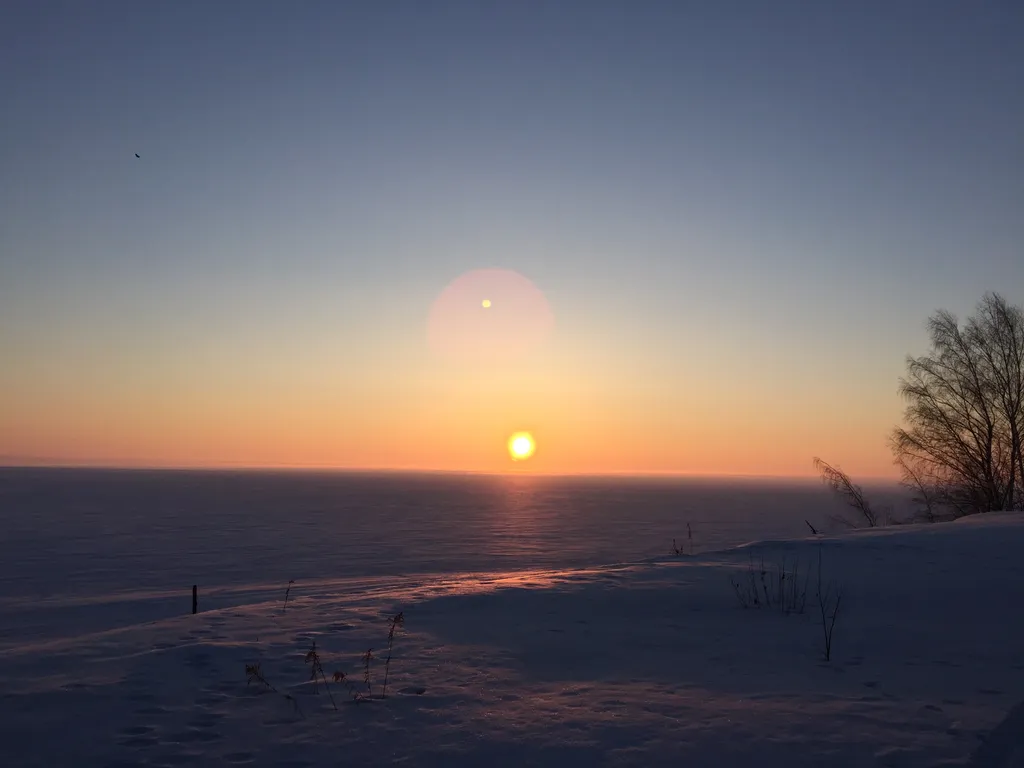 Тёплый коттедж у воды
